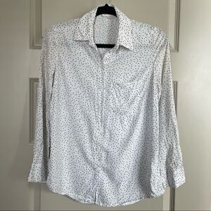 Beach lunch lounge polka dot open back button down